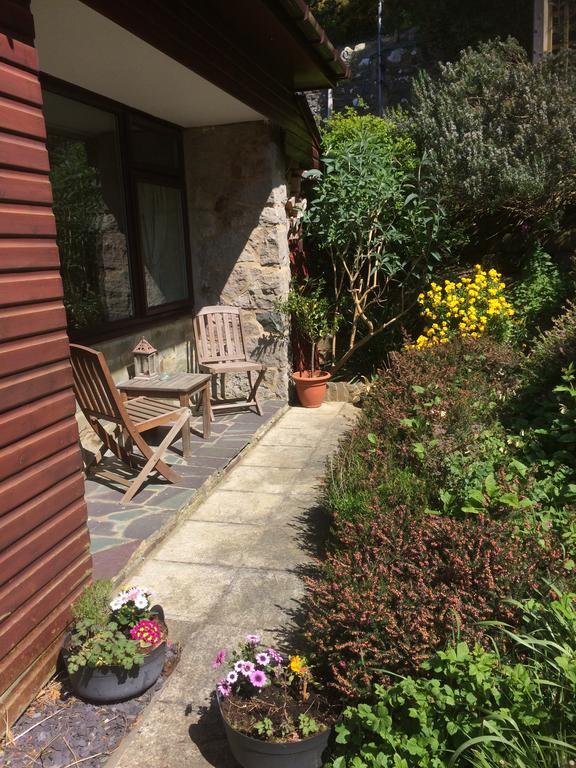 Rhiwiau Guesthouse Llanfairfechan Exterior photo